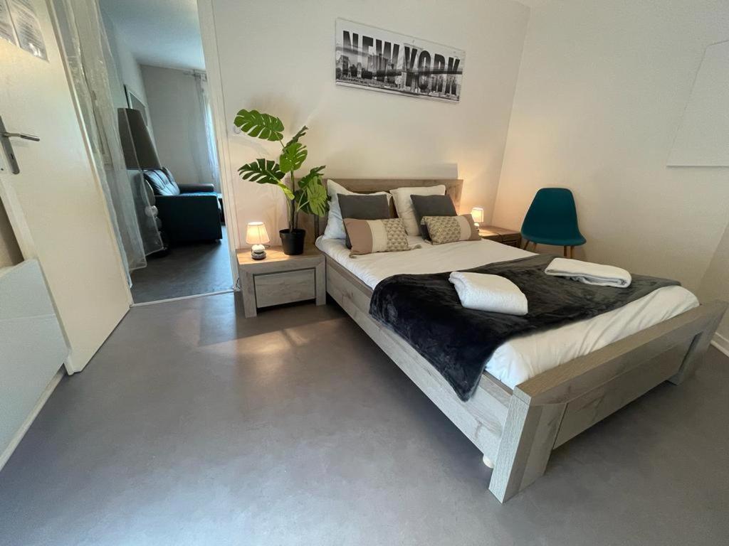 Grand Jardin - Victor-Hugo - Calme - Home-One Devecey Exterior foto